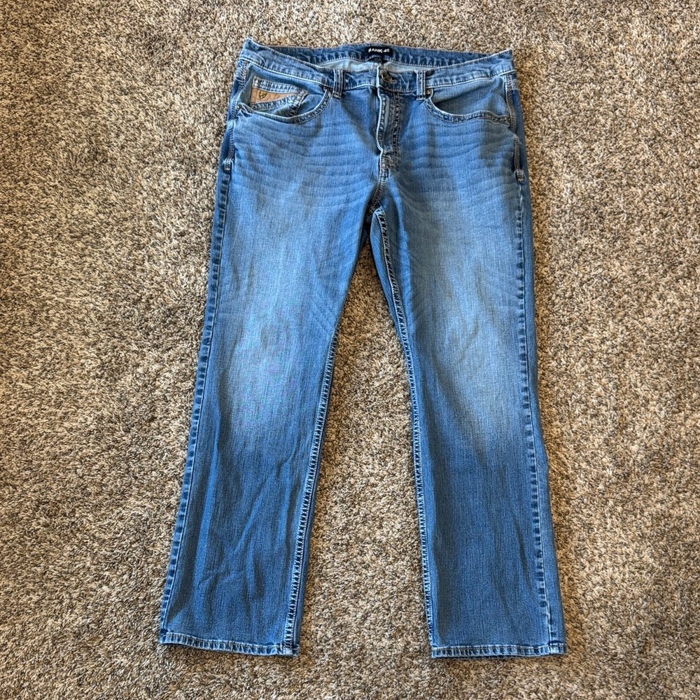 Men's Straight Fit Blue Jeans